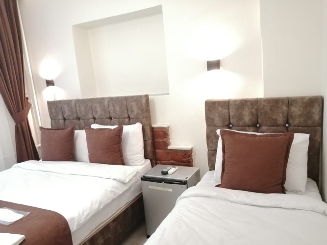Standard Room (3 Person)