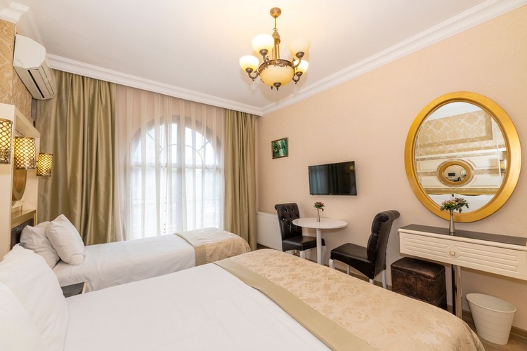 Standart Oda (3 Kişilik, Balkonlu)