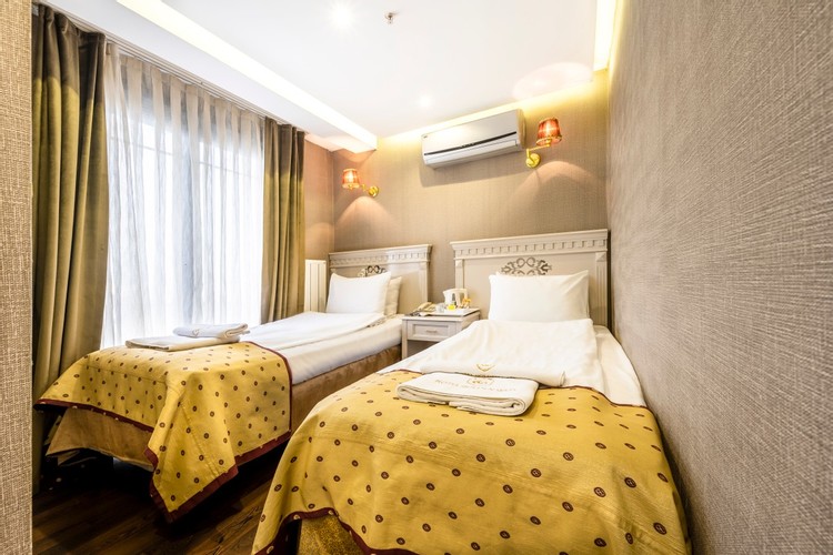 İki Ayrı Yataklı Oda