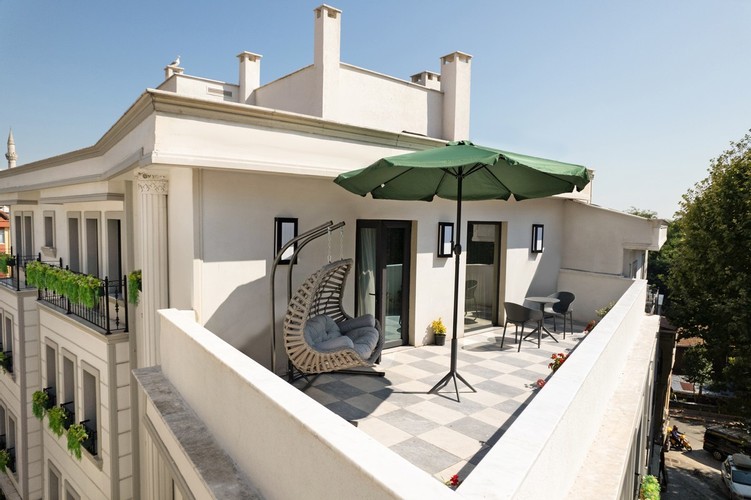 King Suit Oda (Balkonlu)