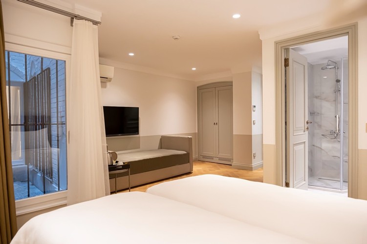 Economy Room (3 Person)