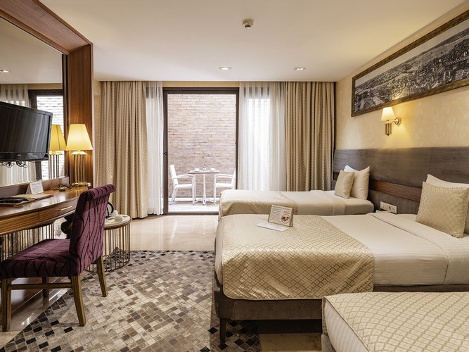 Standard Room (3 Person)