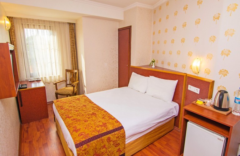 Selection Suite Room