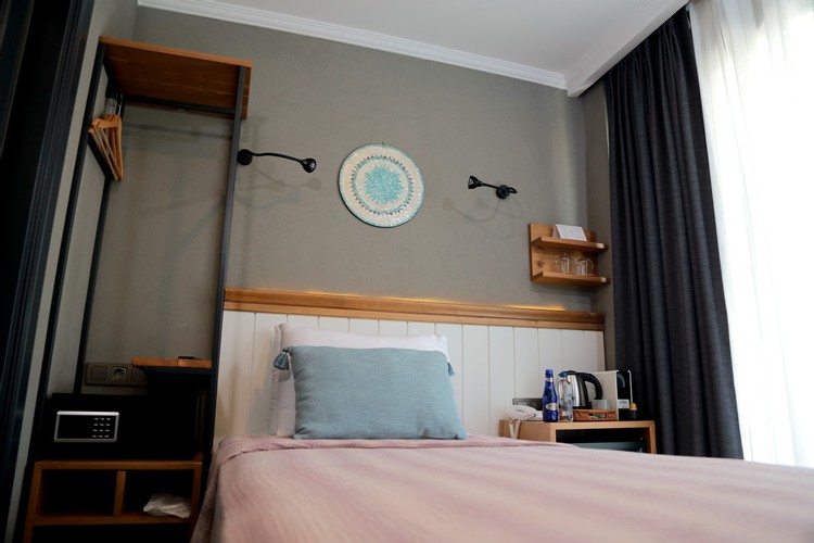 Standard Room (1 Person)