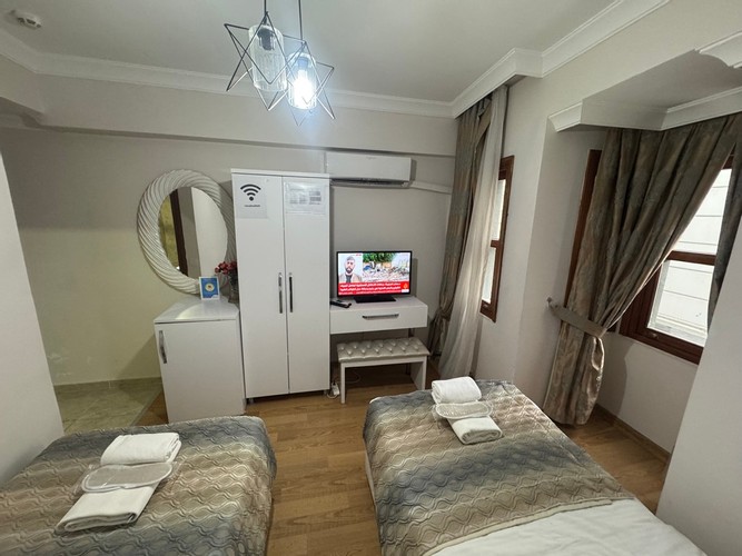 Superior Room (3 Person)