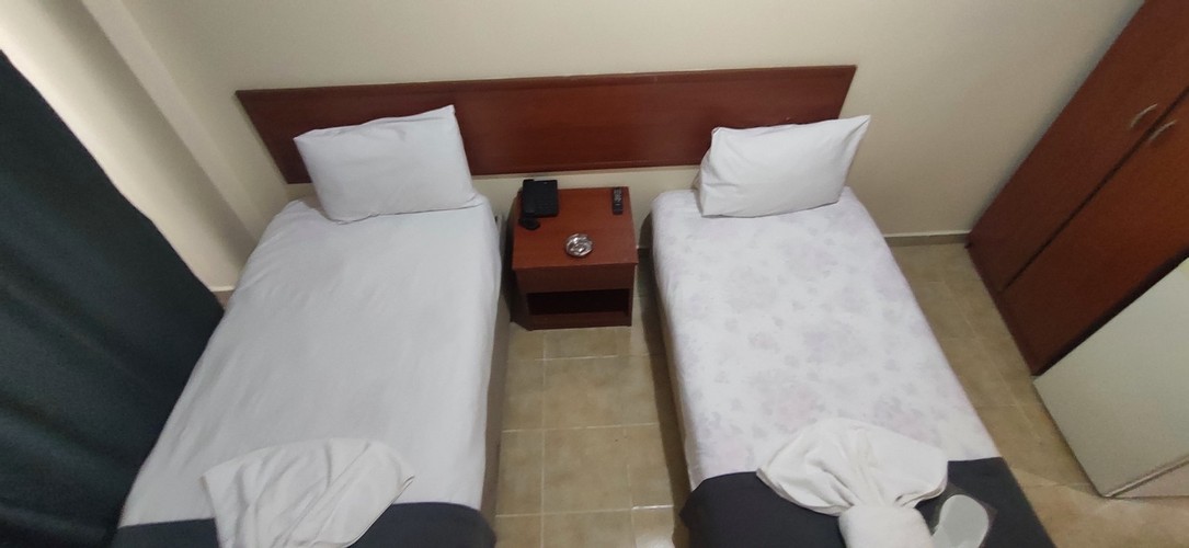 İki Ayrı Yataklı Oda