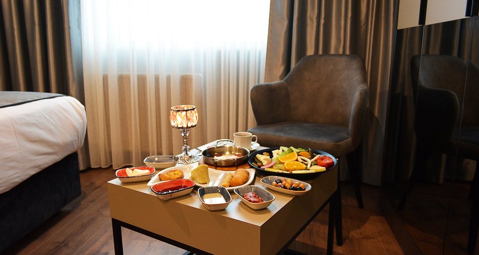 Family Room (5 Person)