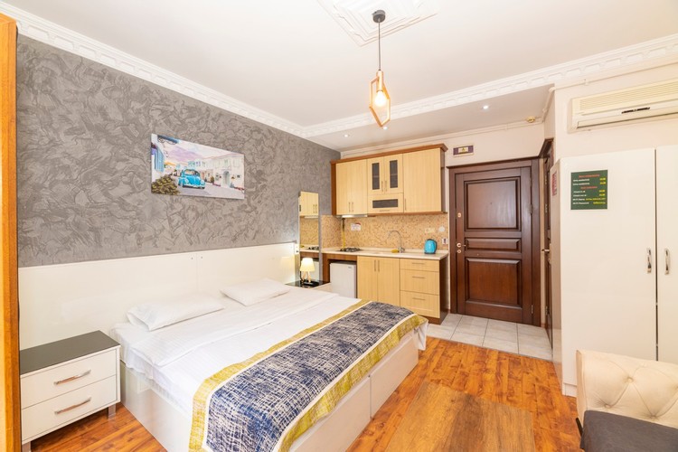 Standard Room (3 Person)