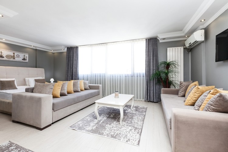 Superior Senior Suit Oda