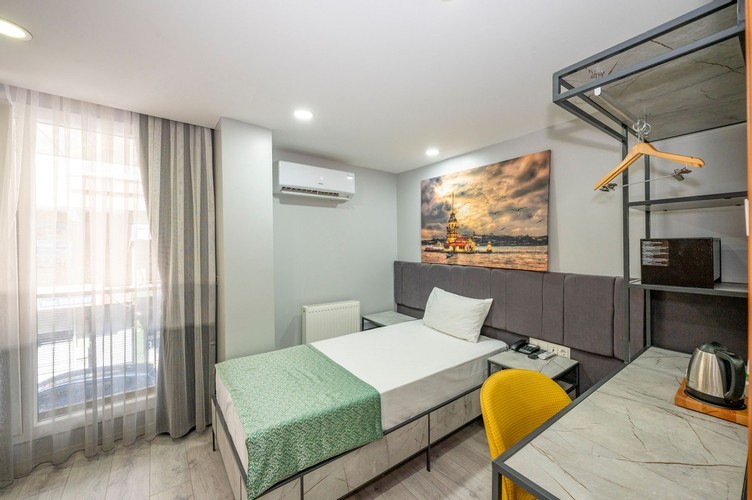 Deluxe Tek Kişilik Oda (1 Kişilik)