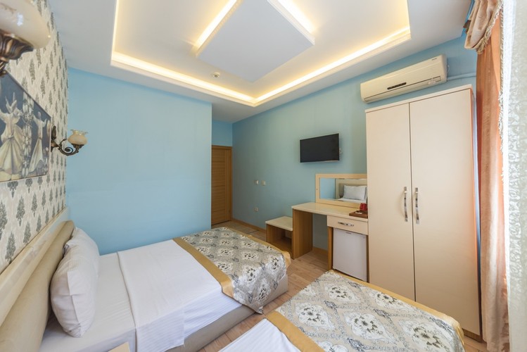 Standard Room (3 Person)