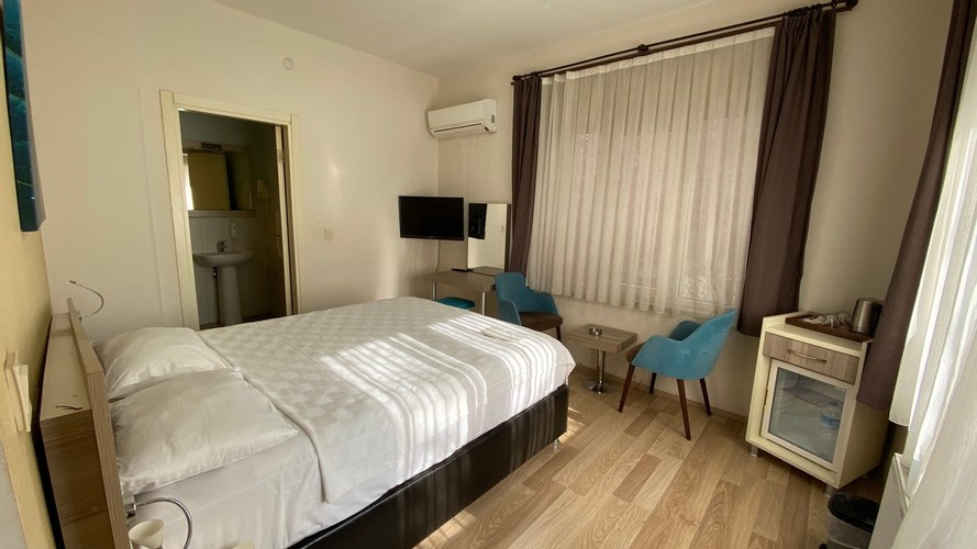 Deluxe Room (Balcony)