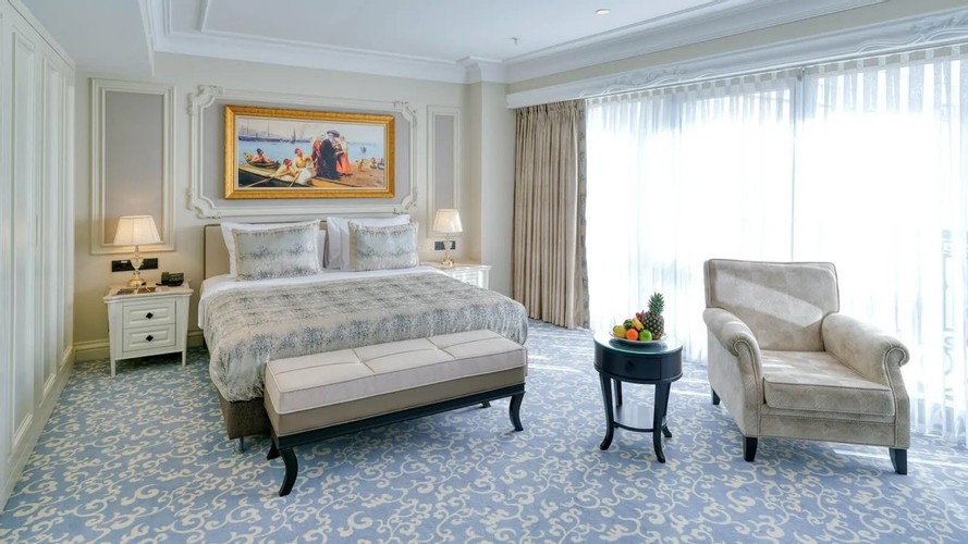 Exclusive Room, City View