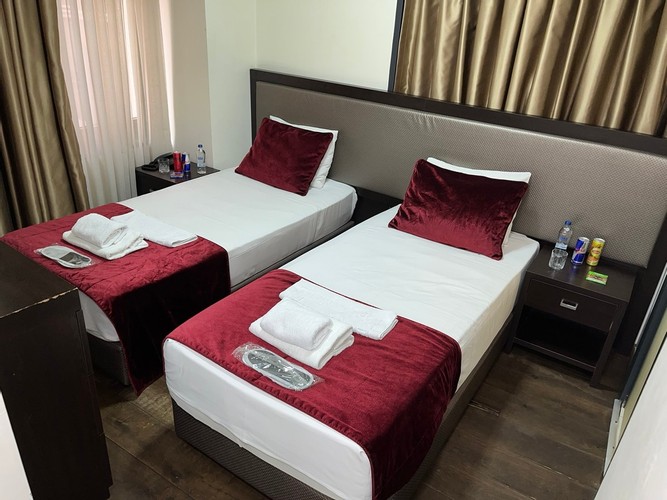 İki Ayrı Yataklı Oda