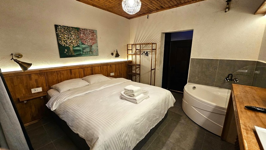 Suite Room, Garden View