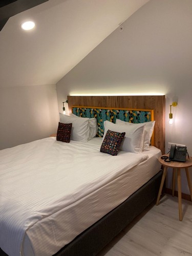 Suit Teras Oda (Teraslı)