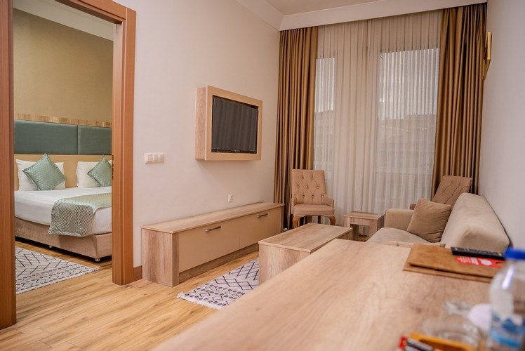 Deluxe Oda (3 Kişilik)