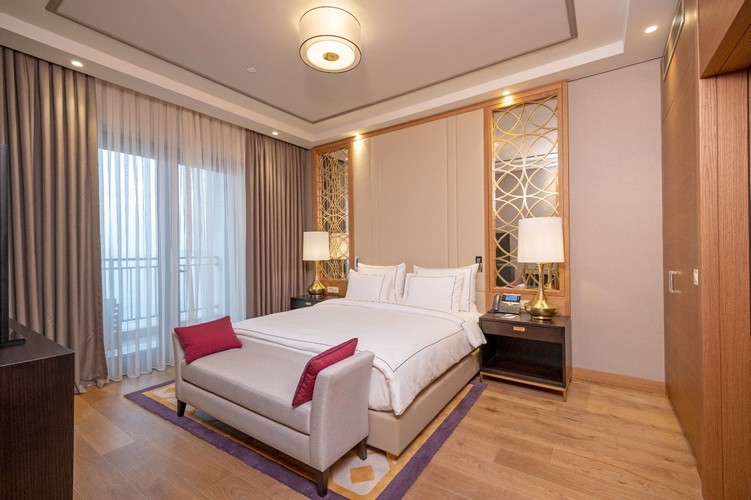 Family Room, Sea View