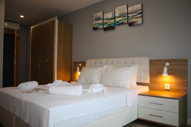 Standart Oda, Bahçe Manzaralı