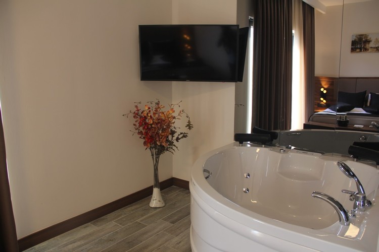 Standart Oda (Jakuzi)