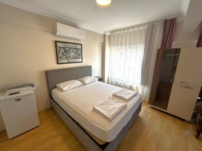 Standard Room (With Bathroom)