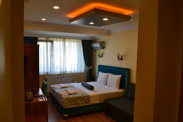 Suite Room