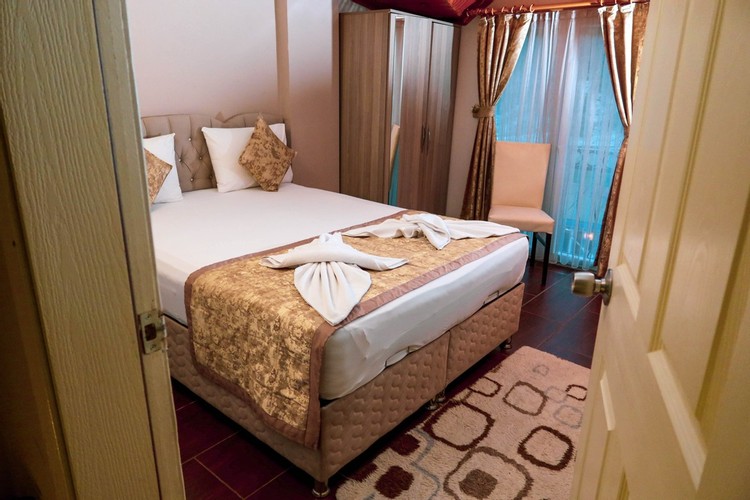 Standart Oda, Nehir Manzaralı