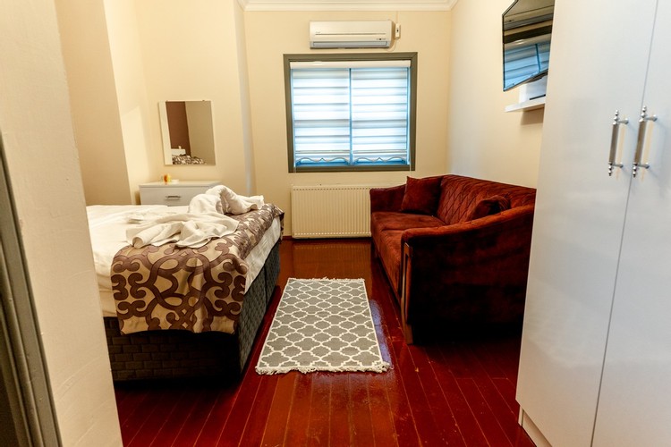 Standart Oda, Göl Manzaralı