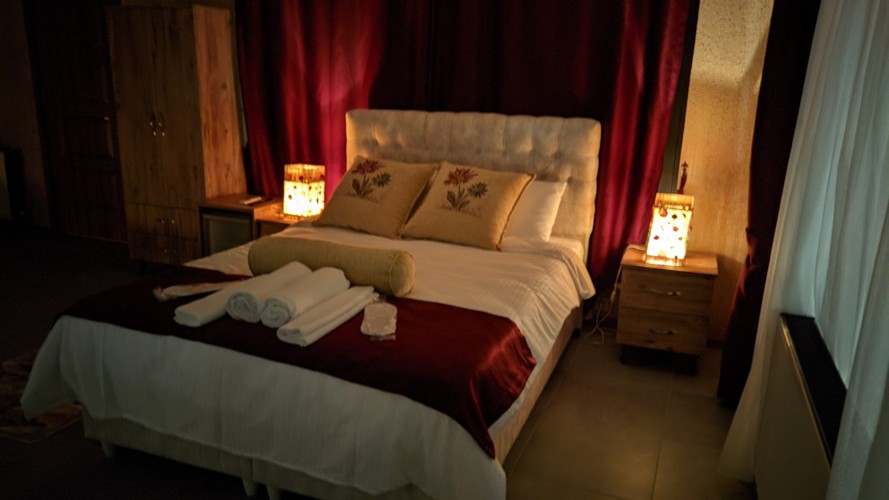 Deluxe Suite With Fireplace Room, Sea View