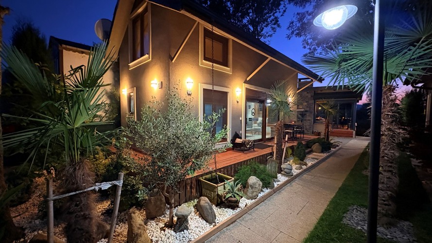 Premium Villa Suite Room