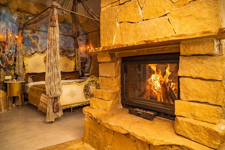 King Suite Room, River View