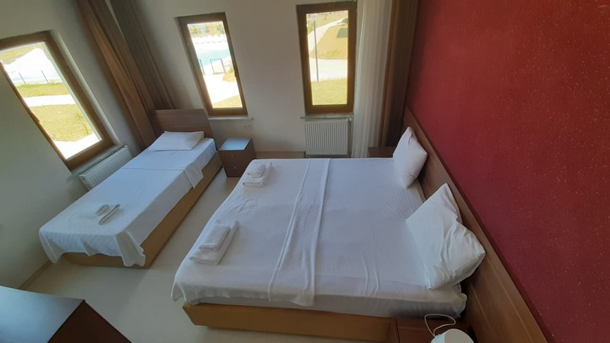 Standard Room (3 Person)