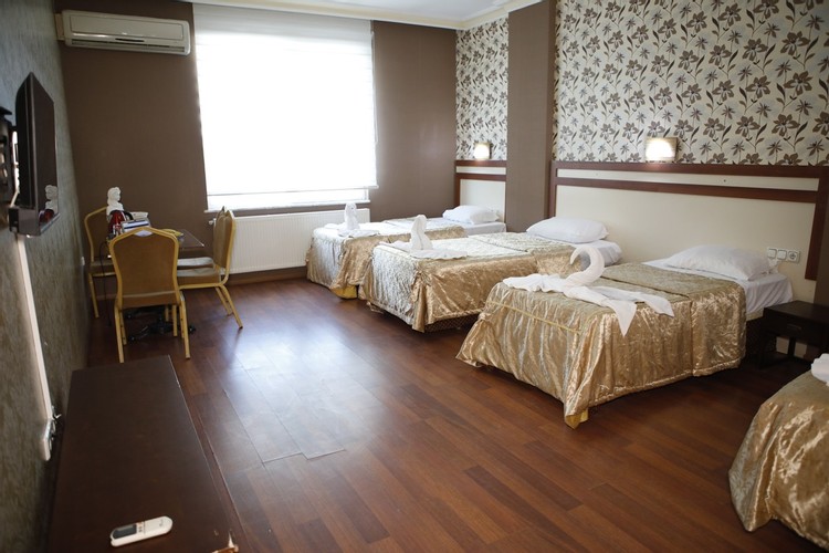 Deluxe Oda (3 Kişilik)