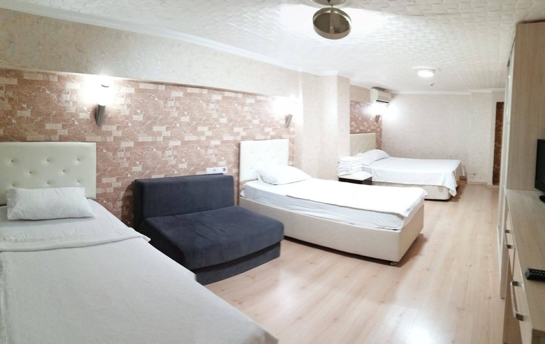 Standard Room (3 Person)