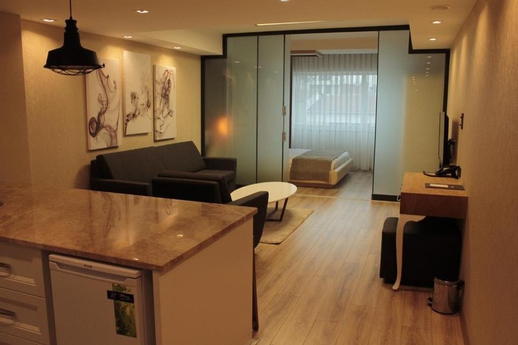 Deluxe Room, City View