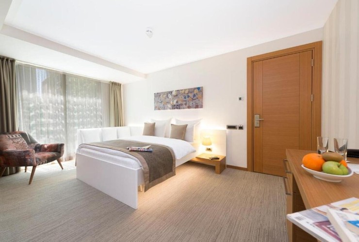Executive Twin Room, City View