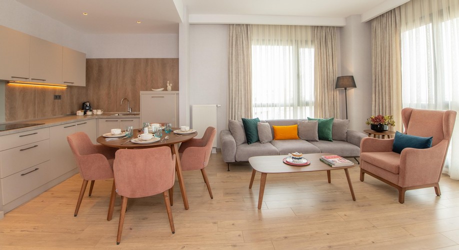 Family Suite Room (Kitchen)