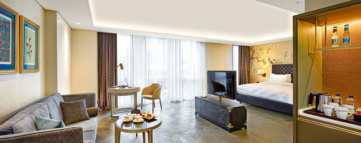 Deluxe King Grand Oda