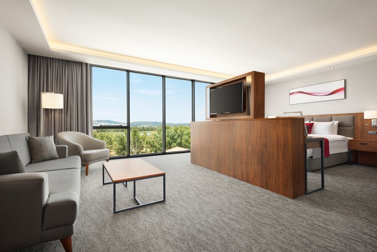 Suit Oda (Sigara İçilebilir)