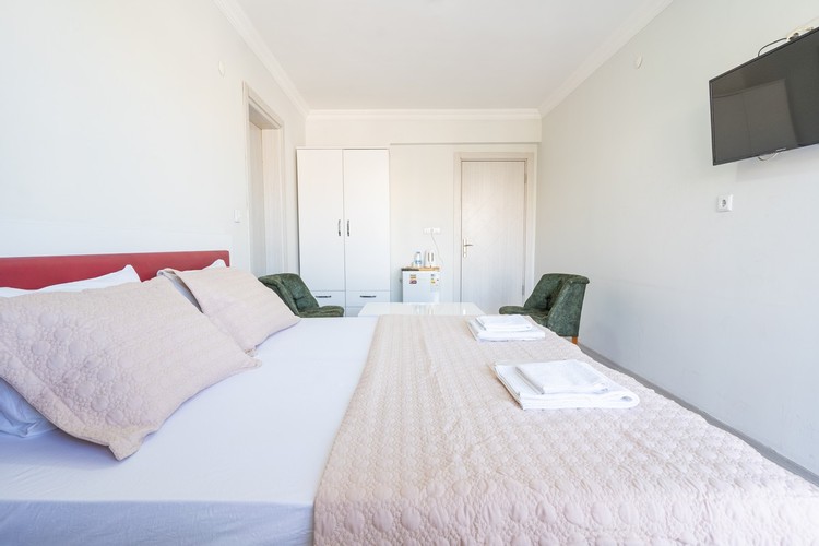 Standard Room (Balcony)