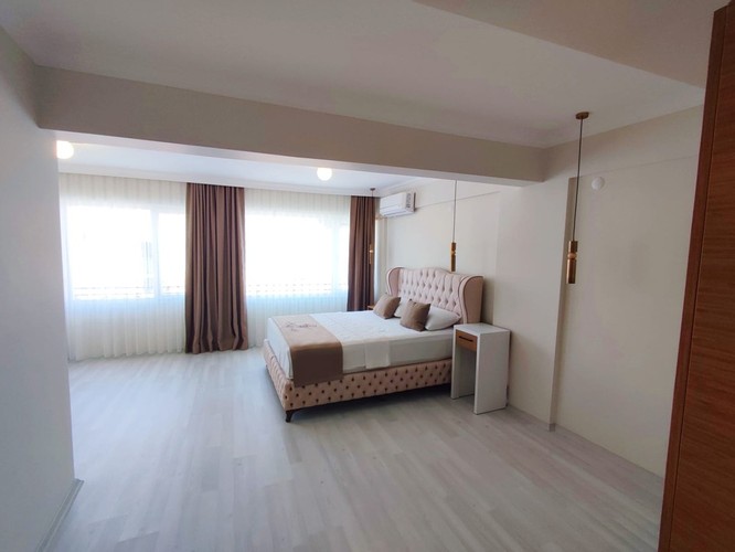 Family Room (Balcony)