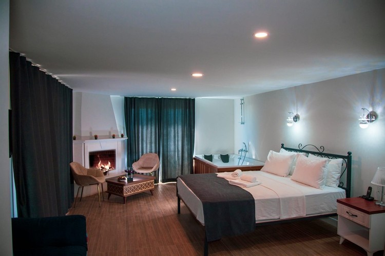 Suit Oda, Deniz Manzaralı (Teraslı)