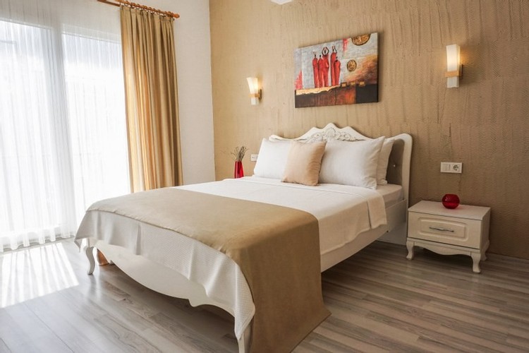 Superior Oda, Bahçe Manzaralı (Balkonlu)