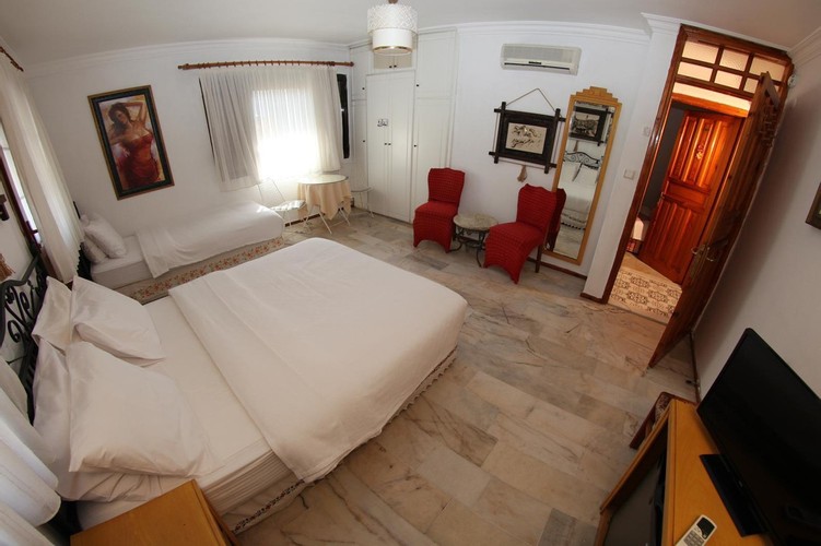 Standard Room (Balcony)