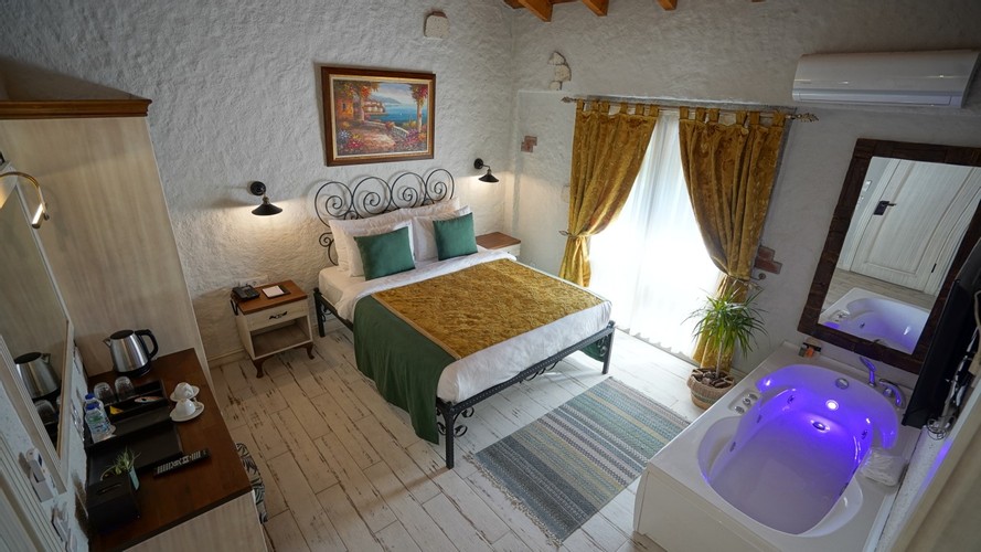 Standart Oda (Jakuzi)