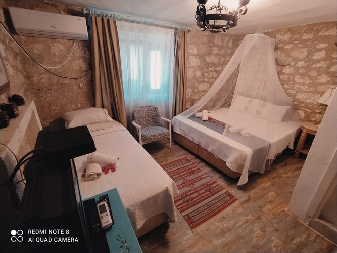 Standard Room (3 Person)