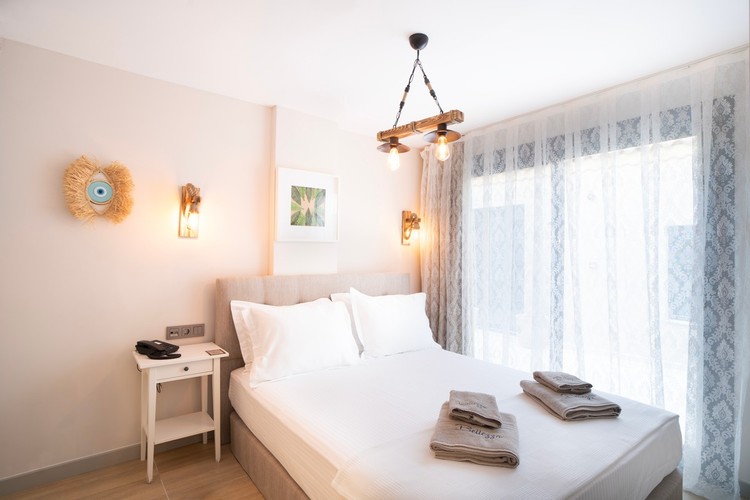 Desing Room, Garden View