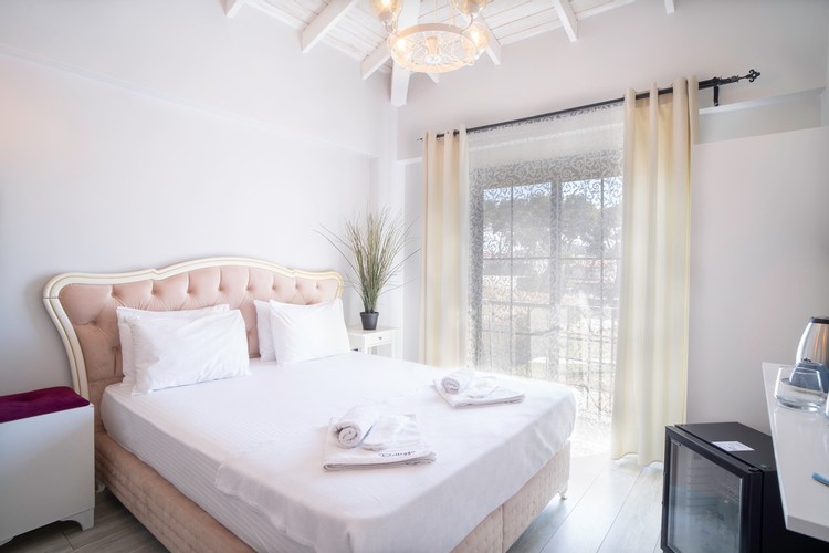 Superior Room (Balcony)