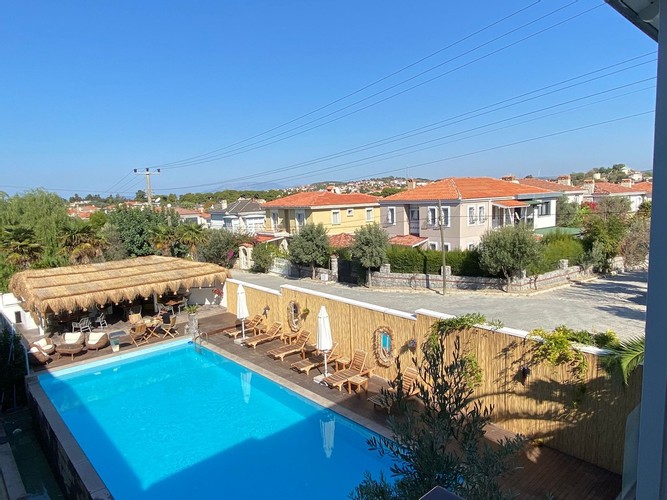 Suite Room, Pool View