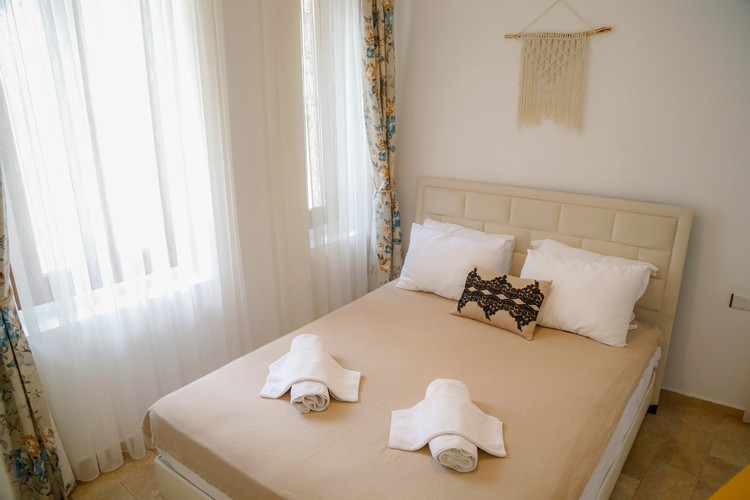 Deluxe Bahçe Katı Oda, Bahçe Manzaralı